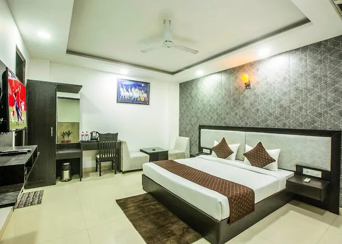 Hotel Atlantiis Suites Near Delhi Airport