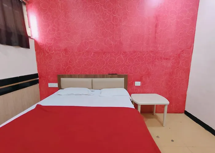 Malhar Guest House
