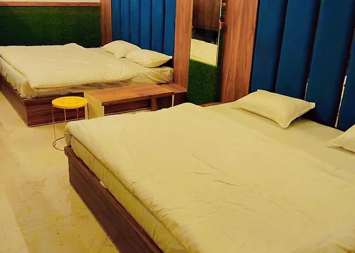 Hotel In Amritsar Kapoor Residency