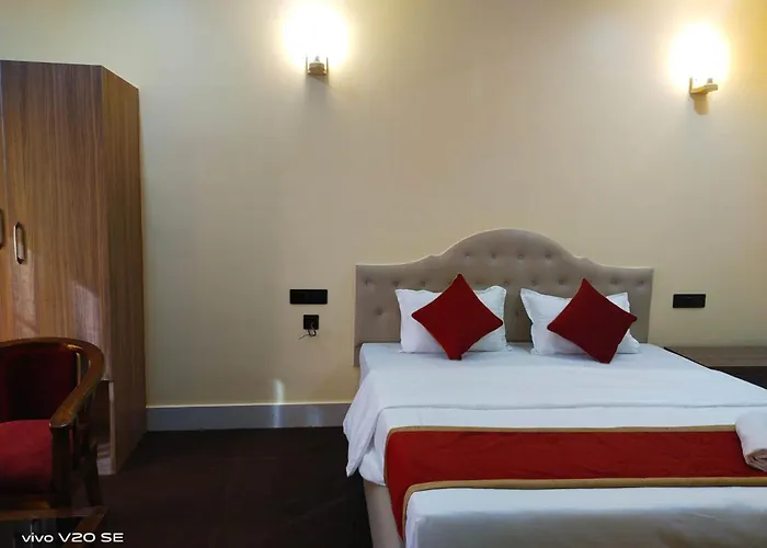 Maa Paradise Resort & Banquet