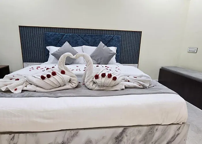 Jai Raja'S Tower Hotel Karaikkudi