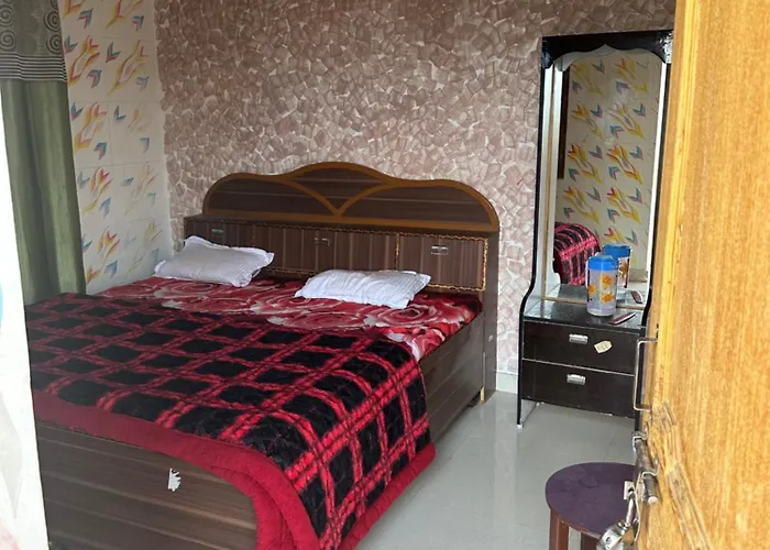 Hotel Maheshwari & Banquet Hall