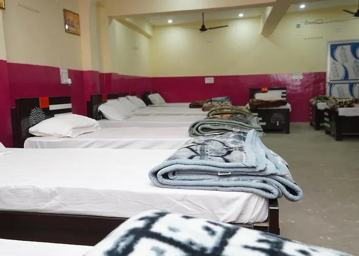 Hotel Raj Residency
