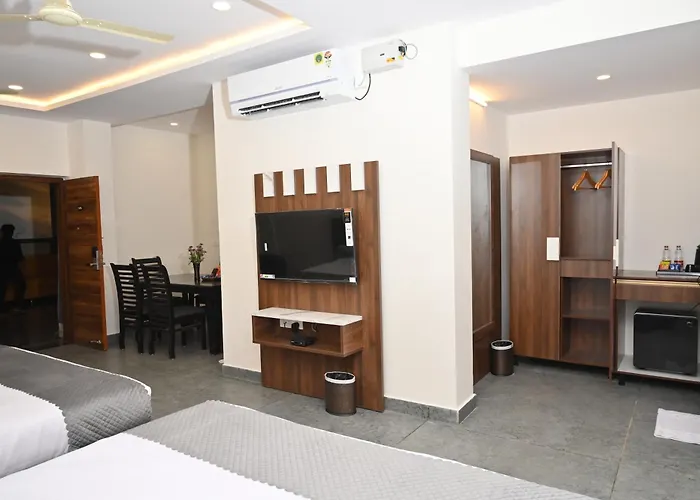 Hotel Shri Devi Comforts Inn