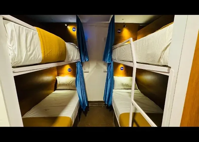 Lowfare Hotels