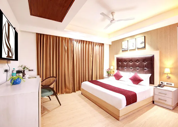 Limewood Stay - Unitech Cyber Park