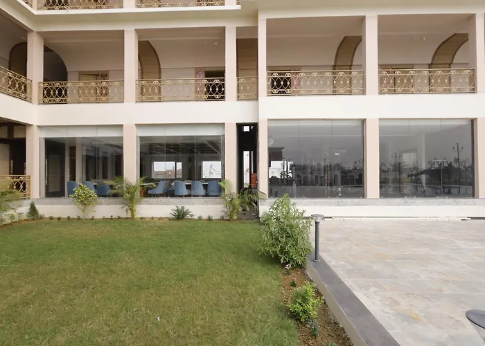Nirvana Grand Hotel & Resort