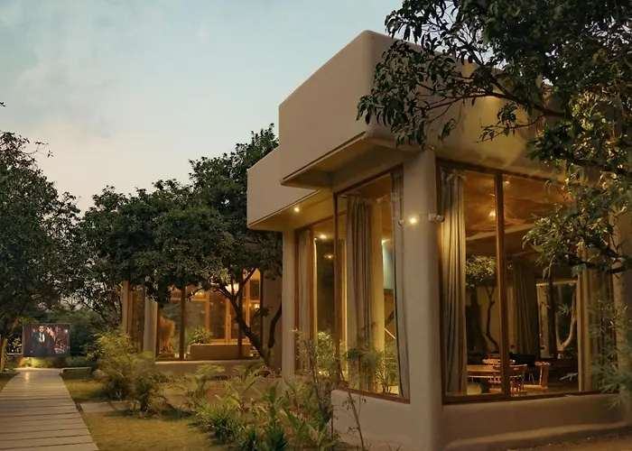 Giovanni Village Resort