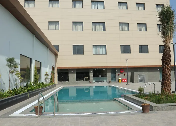 Crown Park Luxury Hotel