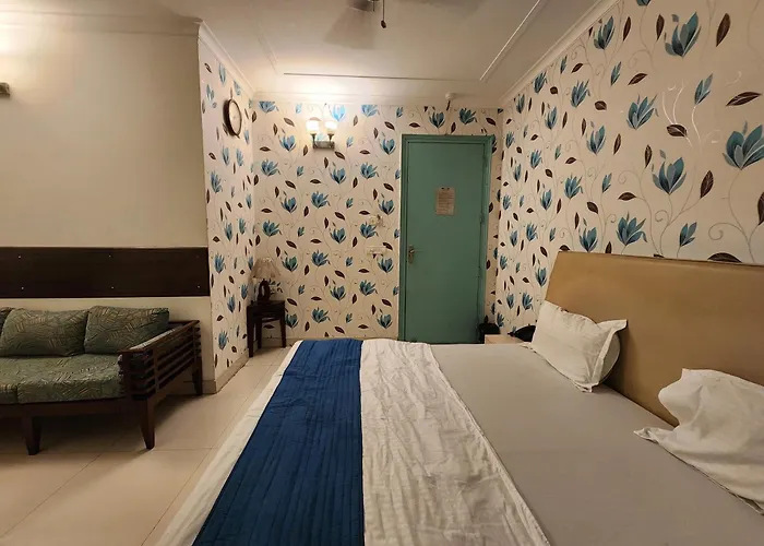 Hotel Arina Inn-Near Red Fort