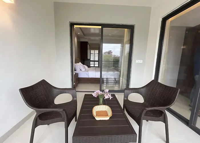 The Pearl Club Resort