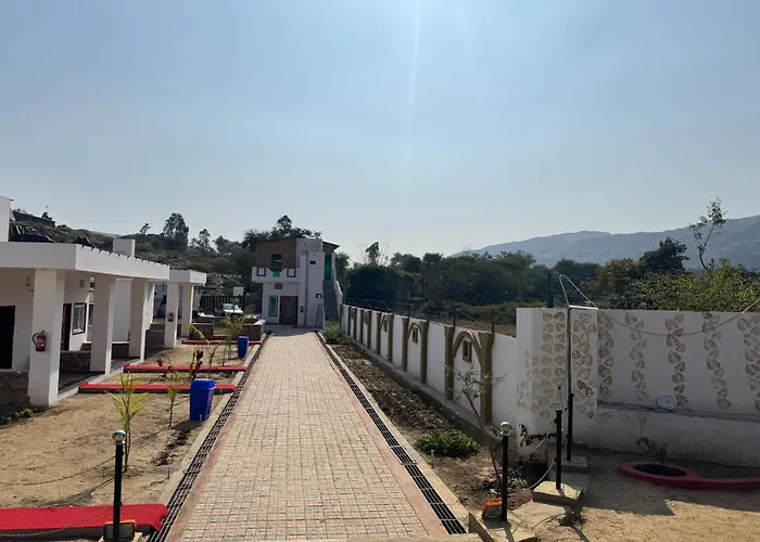 Mahua Monks -Villa Resort Udaipur