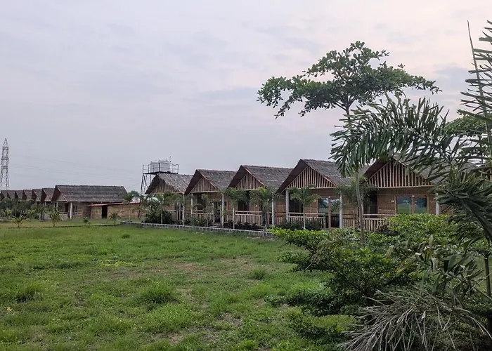 Osho'S Organic Resort Hampi