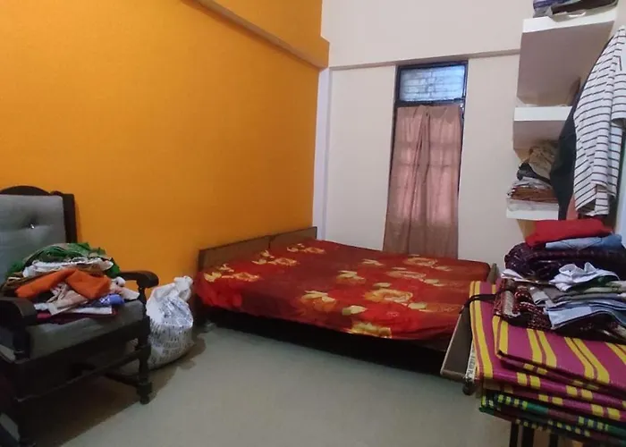 Mahalaxmi Triveni Hotel