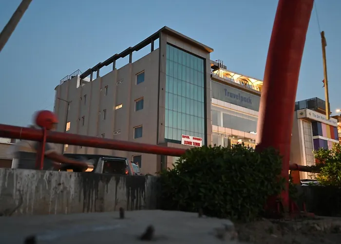 Hotel Down Town - Paschim Vihar
