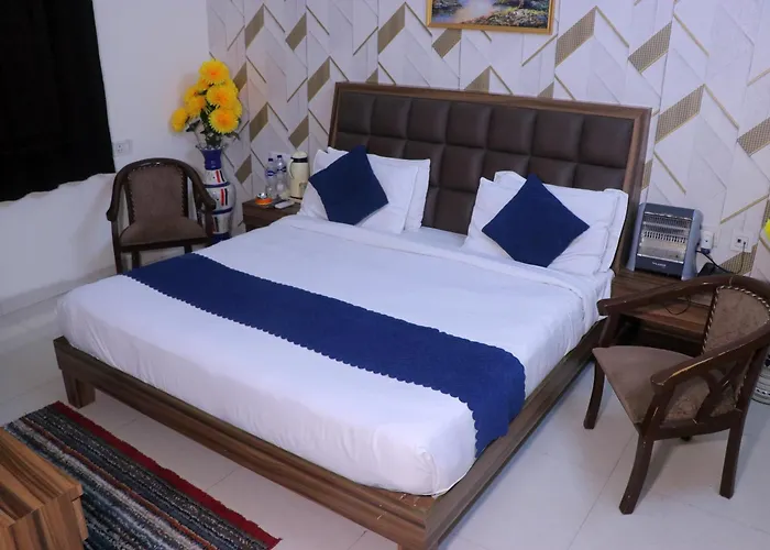 Hotel Panache 500 Mtrs From Shri Krishna Janma Bhumi Teample