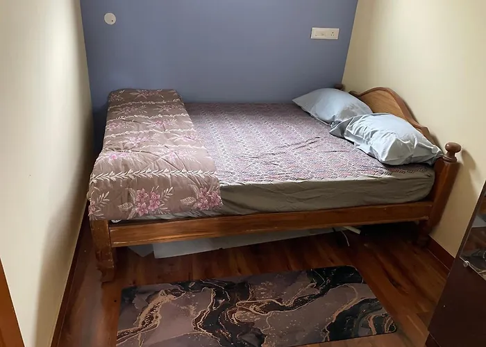 Service Apartment