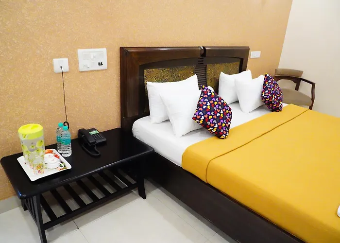 Vinayagam Residency