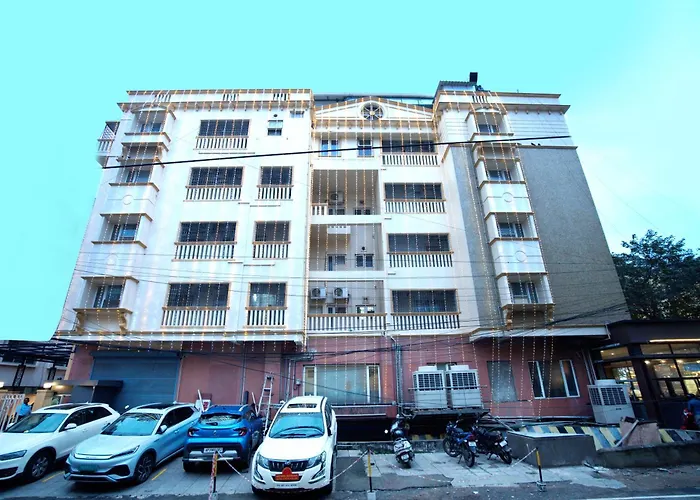 Blossoms Hotel & Service Apartments Chennai