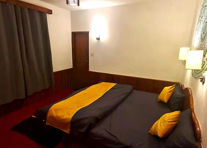 Basecamp Manali
