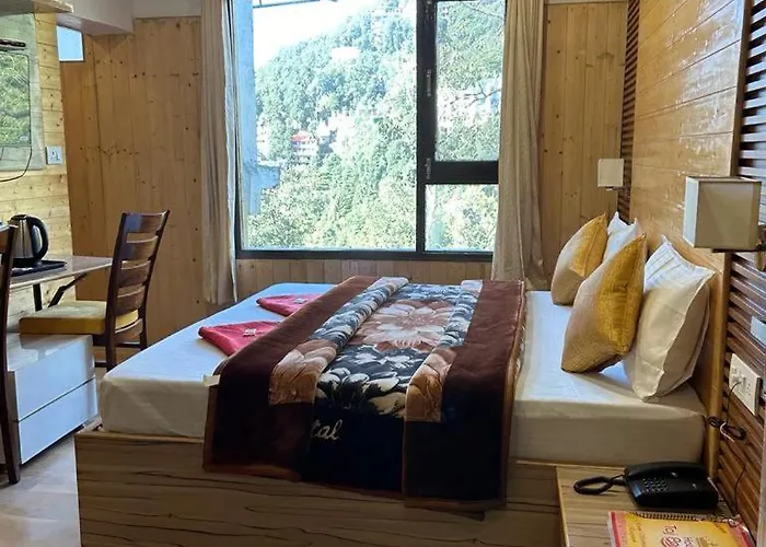 Hotel Ma Heights