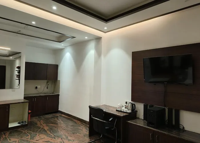 Jjk Rukmini Vilas Hotel & Banquet