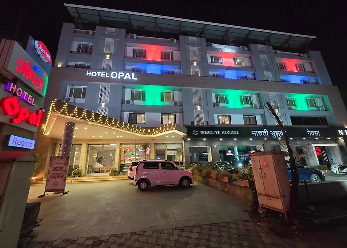 Hotel Opal
