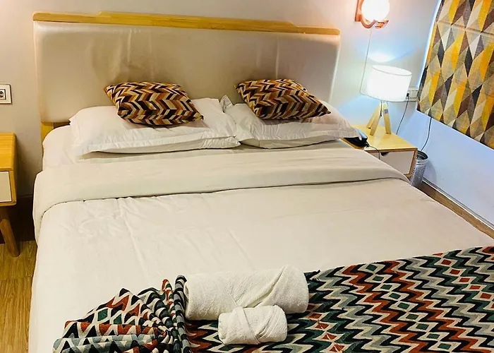 Hotel Wood Inn