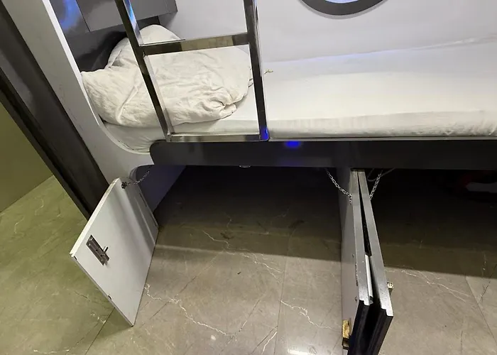 O C E A N Dormitory T-2