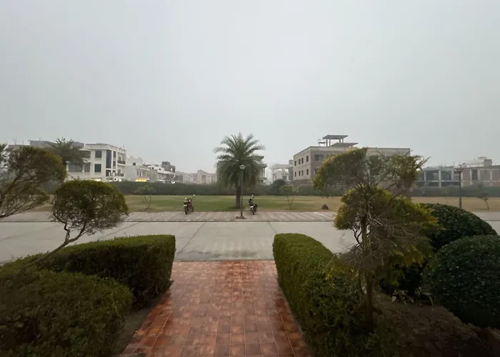 Ganret Suites And Resort