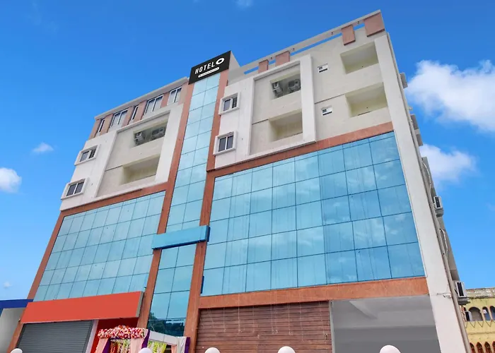 Super Hotel O Murali Nagar Near Nad Junction