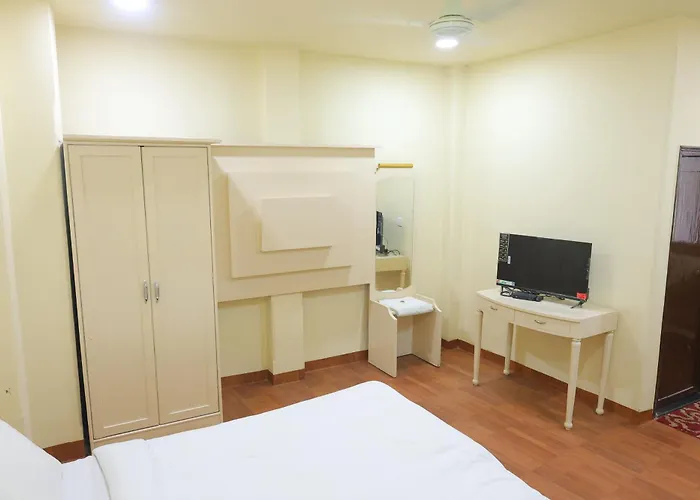 Vibha Raj Grand Hotel Kanpur