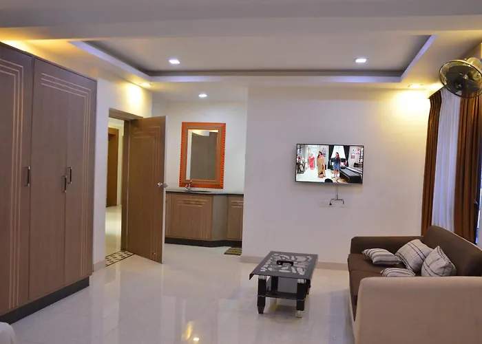 Golden Grand By Xury Hotels