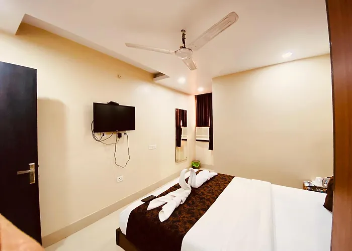 Kamat Inn