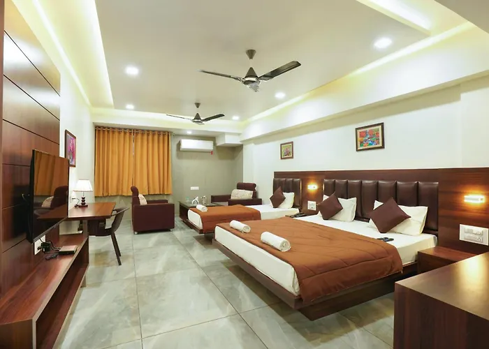 Sayaji Lodging
