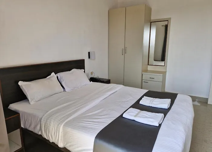 Hotel Rsa Residency