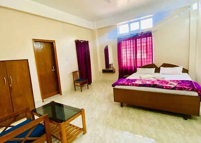 Jm Suites Prasanti Hotel