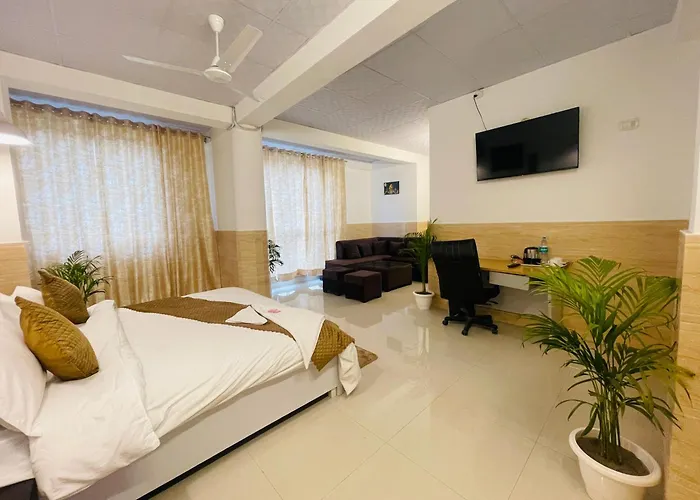 Hotel Relax Inn- Noida Sector 27- Managed By Oxygen Hospitality