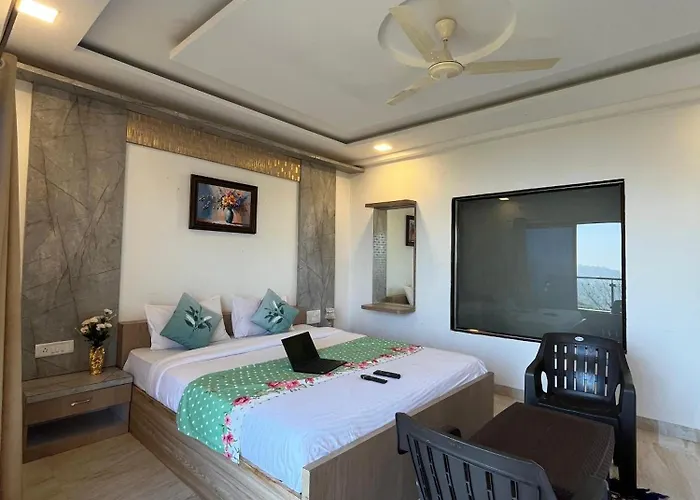 Divine Resort- Bhilar