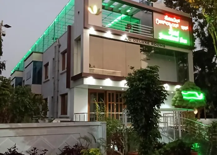 Hotel Greenland Inn Hampi