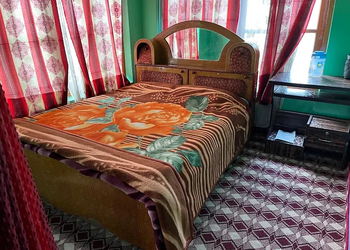 Hotel Sea Face