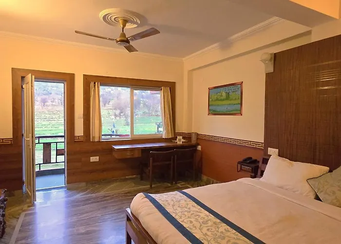 Hotel Samdupling Himalayan Brothers