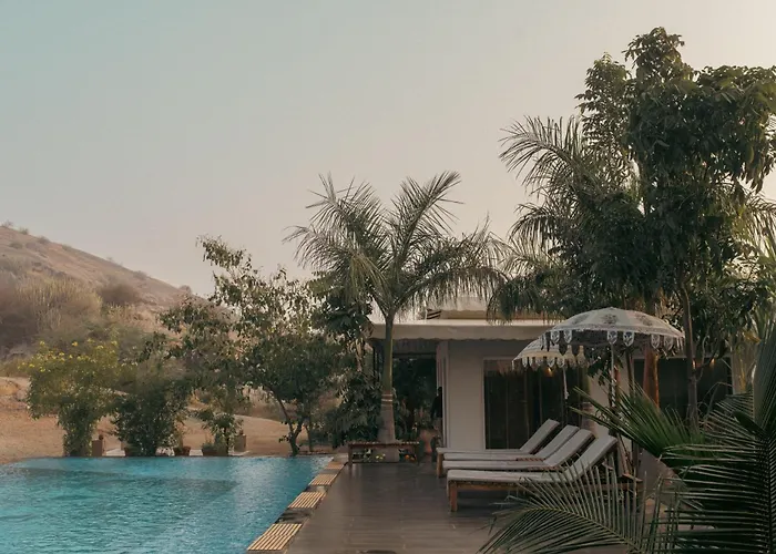 Brij Pola, Jawai - Luxury Jungle Camp With Private Pools