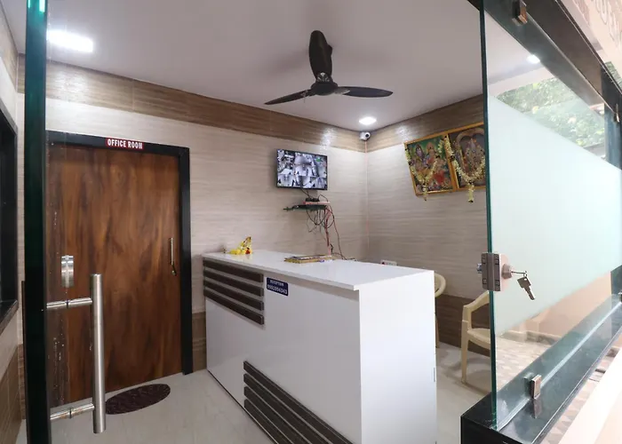Hotel Vallabha Residency