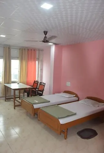 Hotel Prashant International