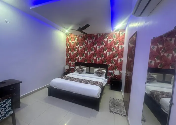 Hotel O Ks Premium Kanpur