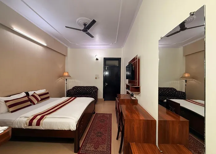 Hotel Mandakini