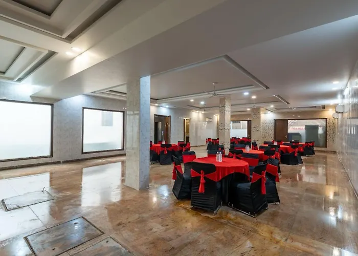 Hotel Florence And Banquet