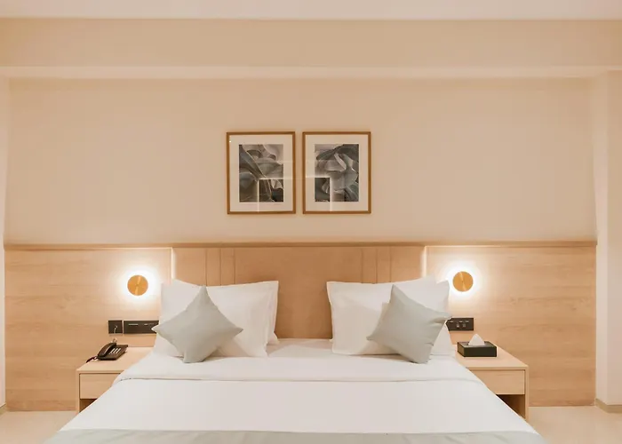 Loft Business Hotel