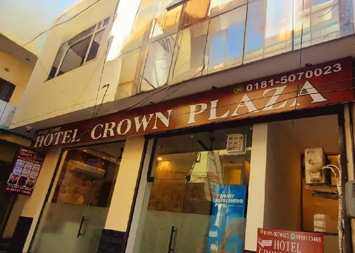 Hotel Crown Plaza
